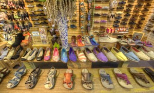 IMG_3472_3_4_tonemapped -SHOES (CROP)